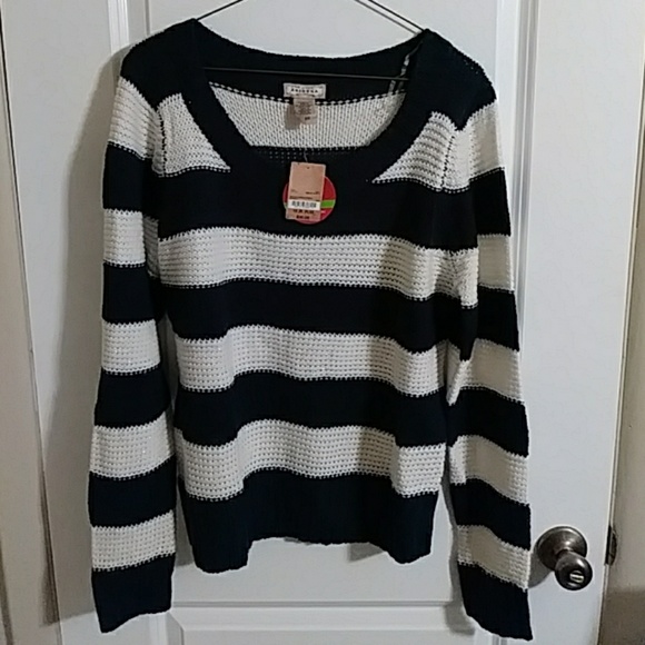 Arizona Jean Company Other - 🔥Arizona Jean Company Juniors Sweater